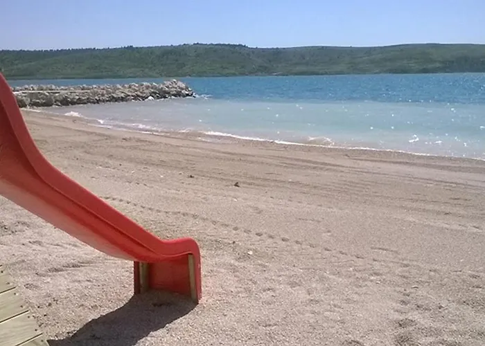 아파트 Adriatic 르티나