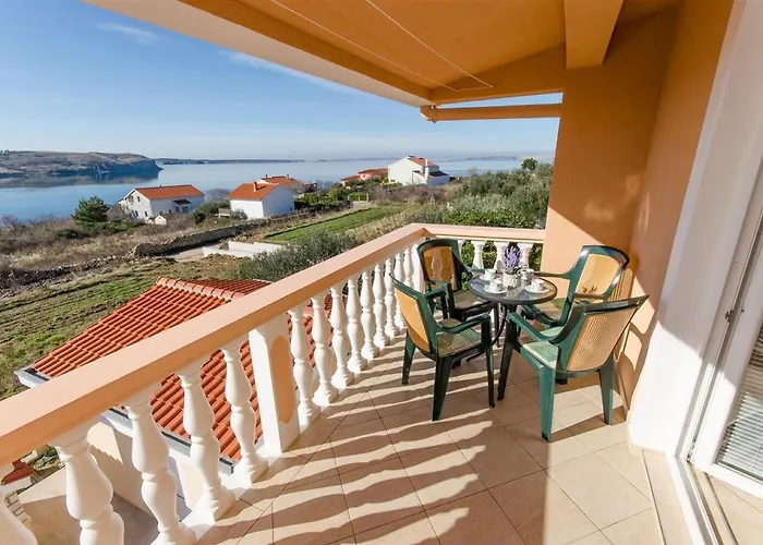 아파트 Adriatic 르티나